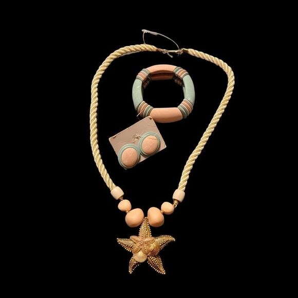 Vintage 80s Pastel Jewelry Set Starfish Pendant Necklace Earrings Bracelet - Picture 3 of 16